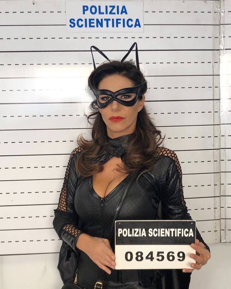 Emanuela Folliero Emanuela Folliero