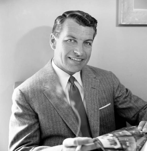 Richard Egan