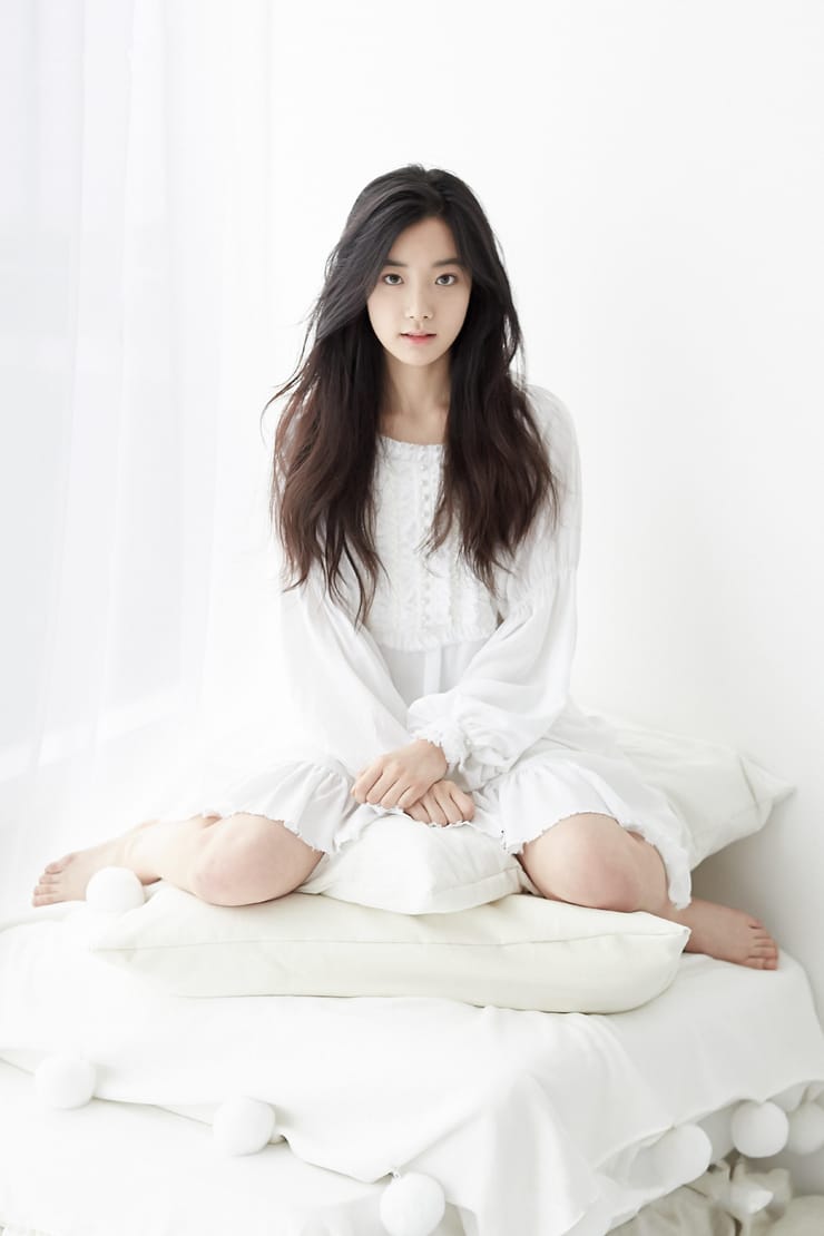 Picture of Hyun-Joo Lee