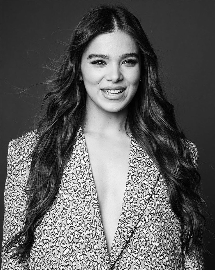 Hailee Steinfeld