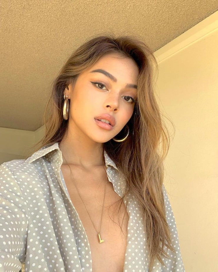 Lily Maymac picture