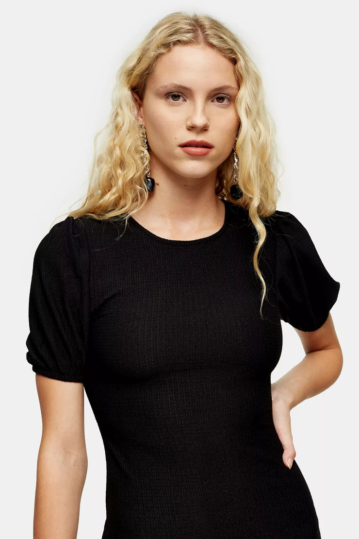 Alexandra Hutchison