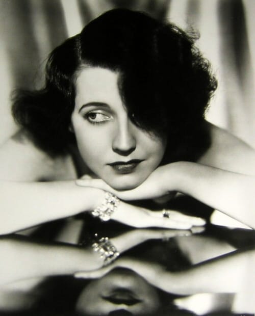 Mona Barrie Mona Barrie