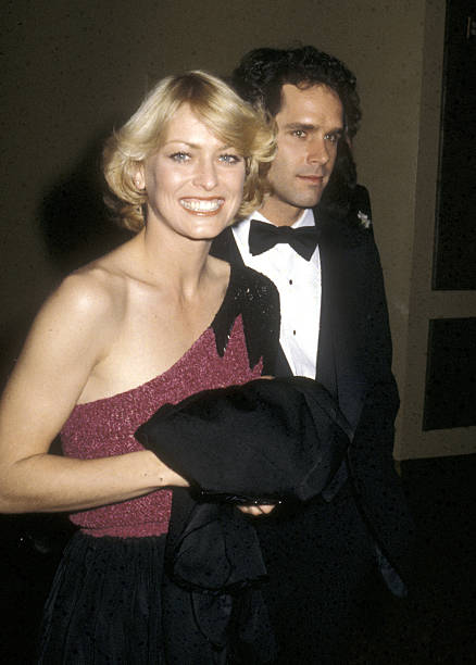 Randi Oakes, Gregory Harrison