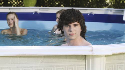 Charlie McDermott