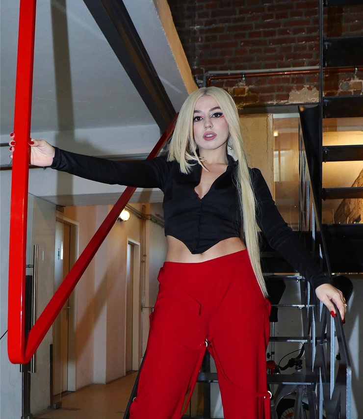 Ava Max