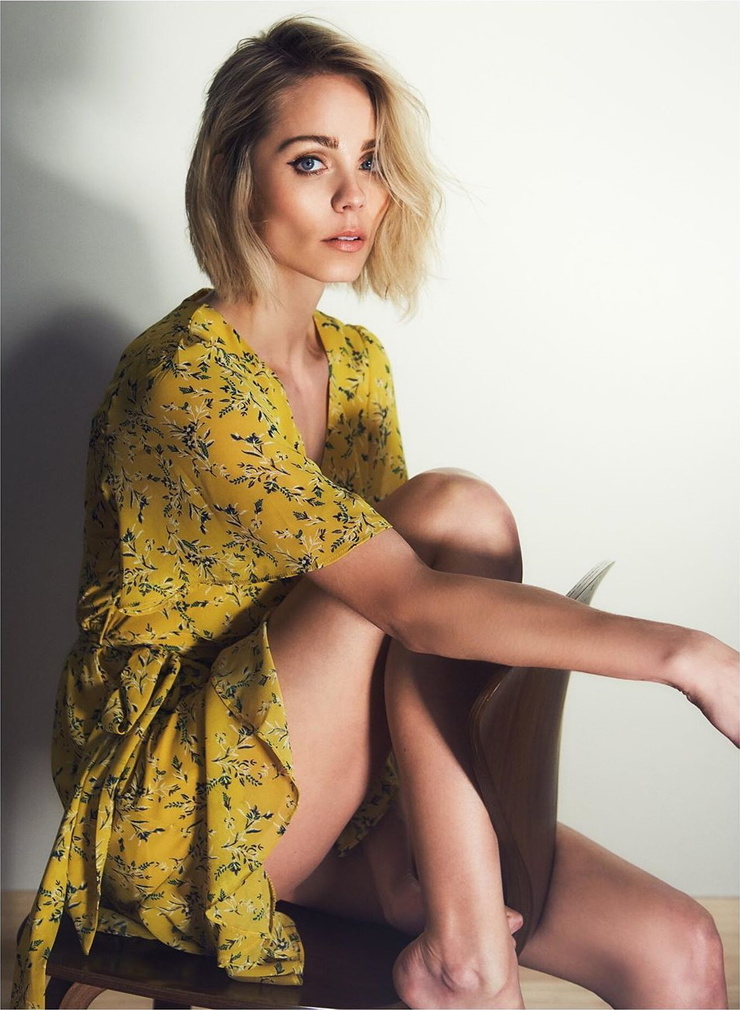 Laura Vandervoort Laura Vandervoort