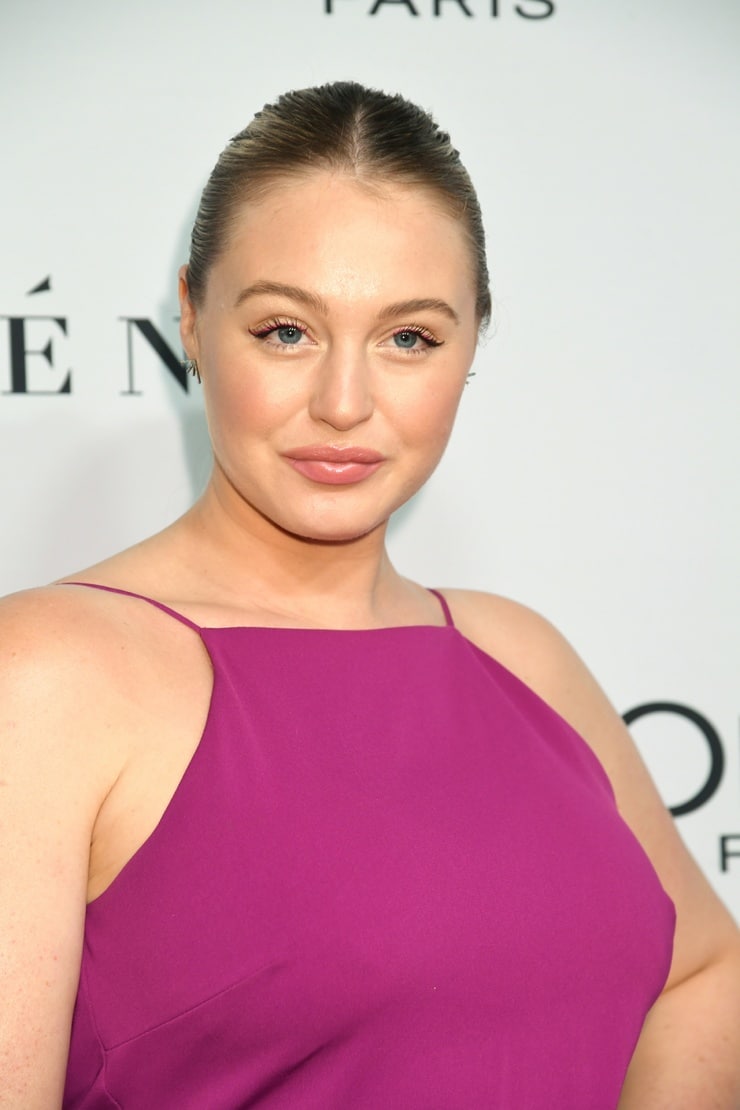 Iskra Lawrence