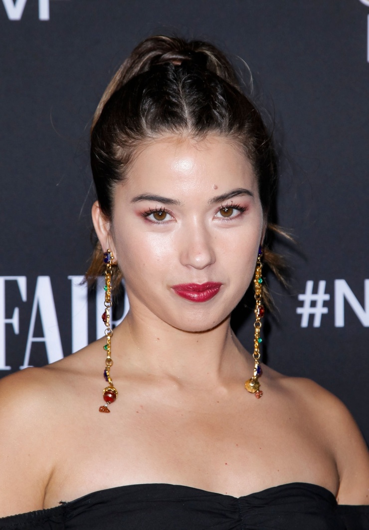 Nichole Bloom Nichole Bloom