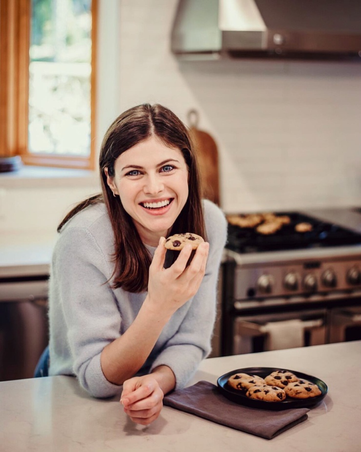 Alexandra Daddario