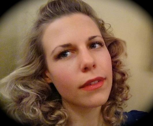 Julia Lowack