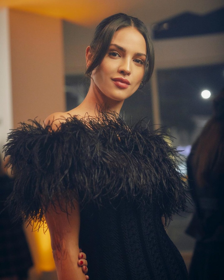 Eiza Gonzalez Eiza Gonzalez
