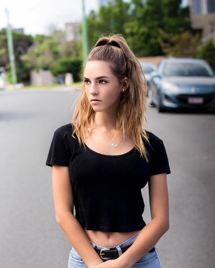 Emily Feld