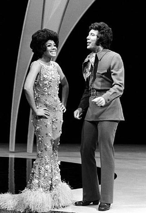 Shirley Bassey