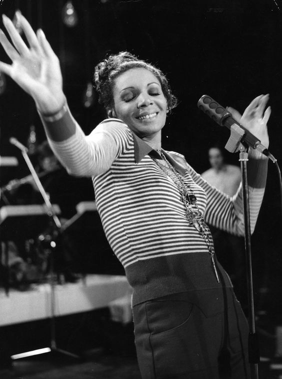 Shirley Bassey