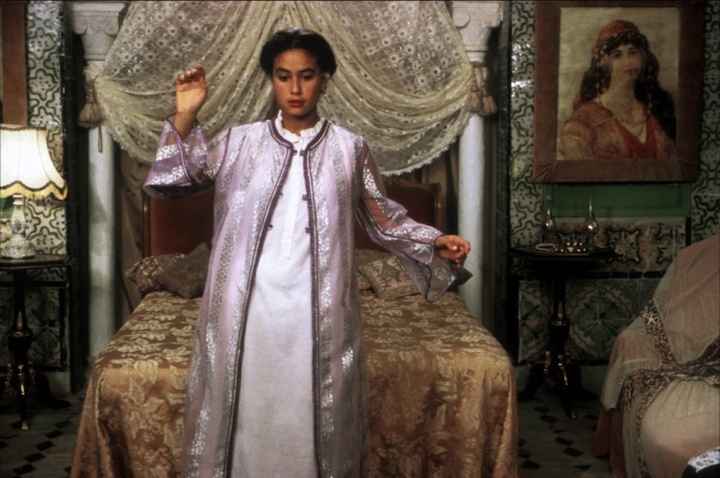 The Silences of the Palace                                  (1994)