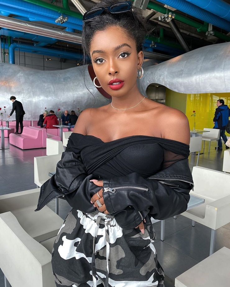 Jourdan Riane