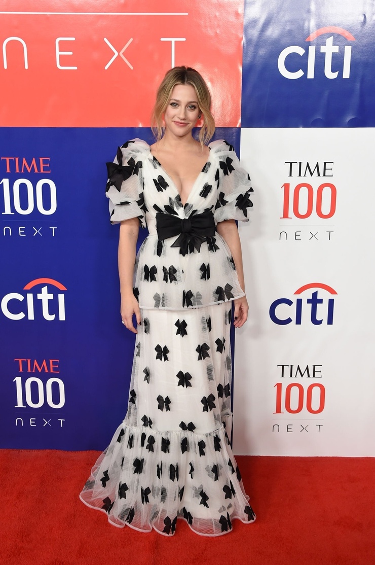 Lili Reinhart