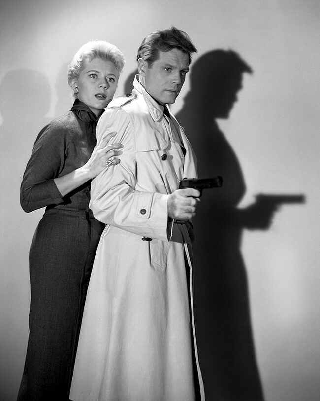 Peggie Castle