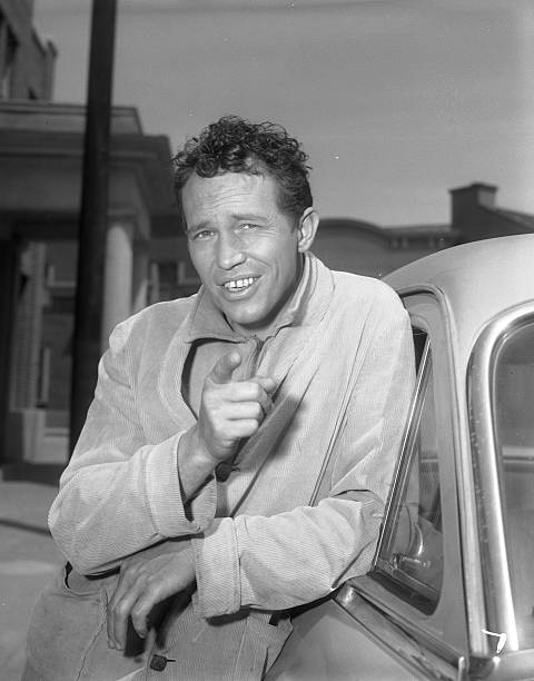 Warren Oates Warren Oates