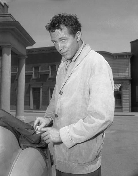 Warren Oates Warren Oates