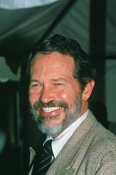 Warren Oates