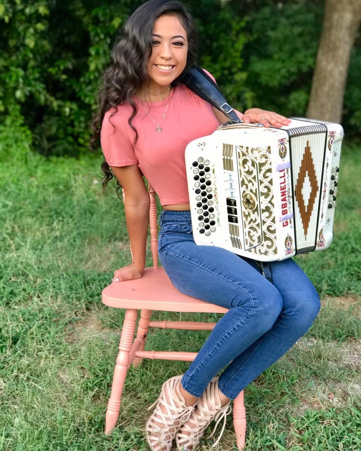 America Cuevas