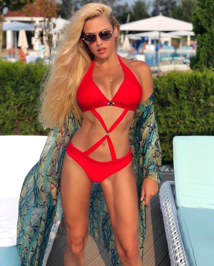 Tasha Voskovskaya Tasha Voskovskaya