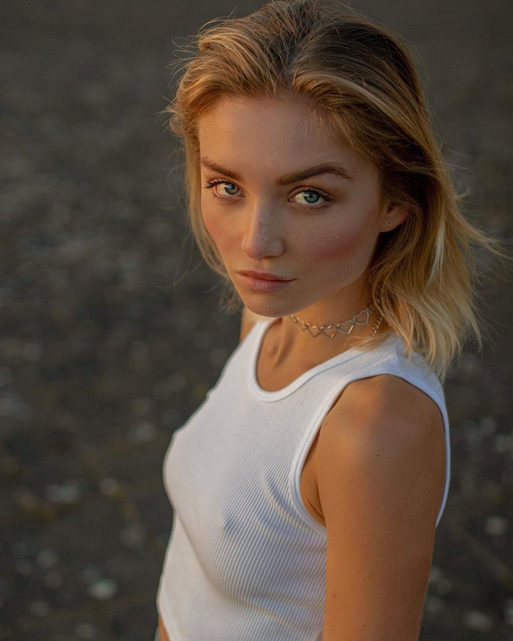Julia Wulf Julia Wulf
