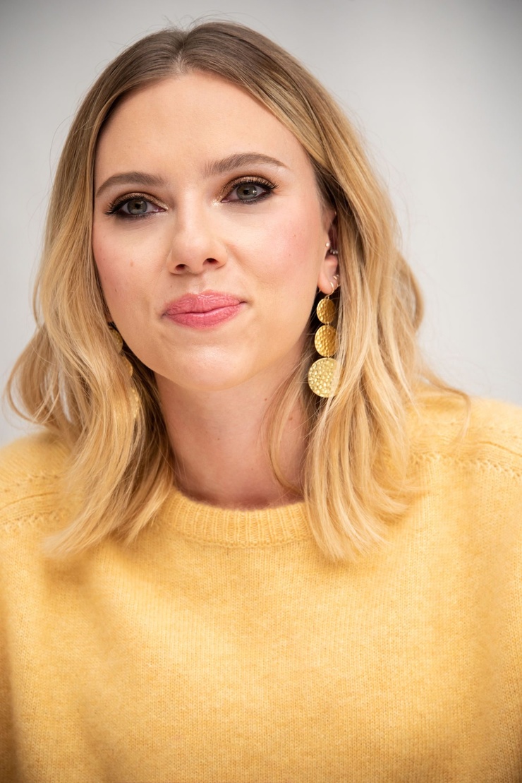 Scarlett Johansson Scarlett Johansson