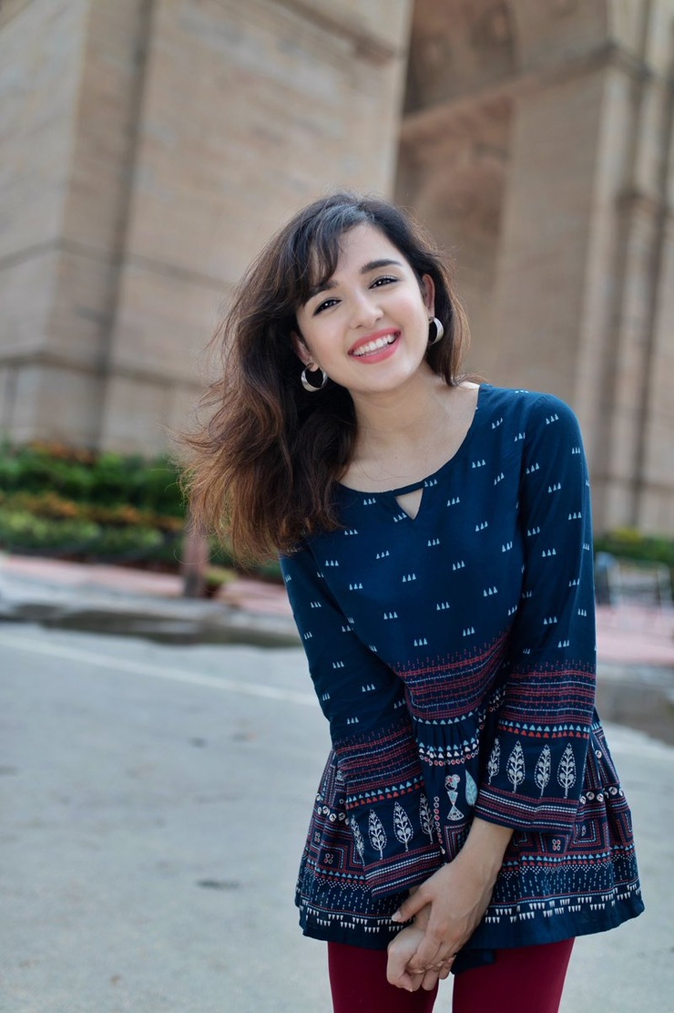 Shirley Setia