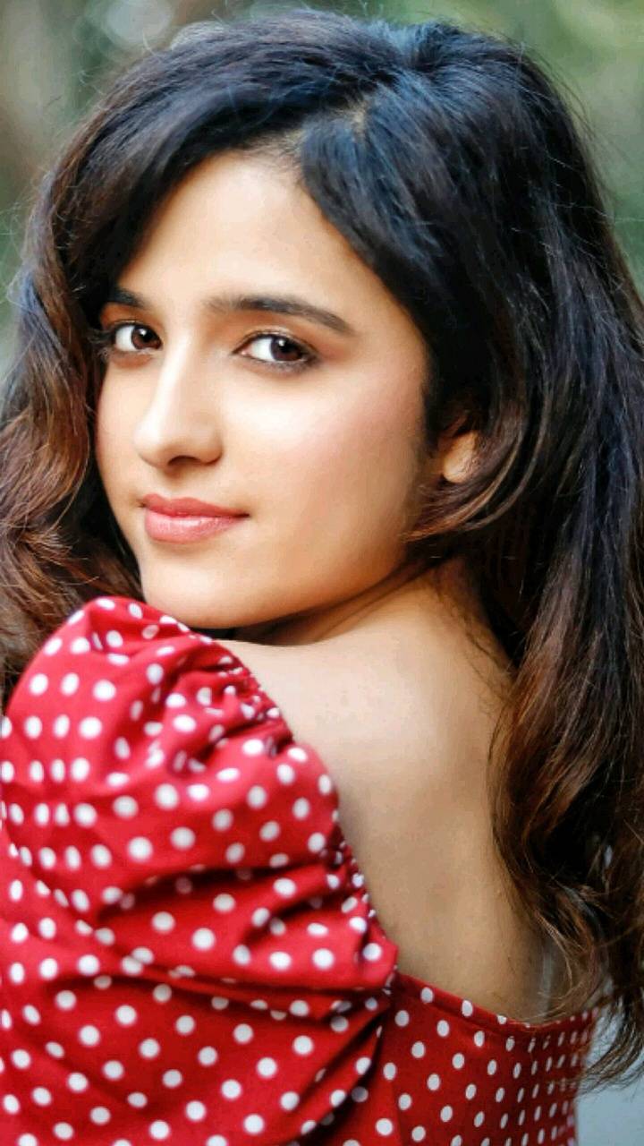 Shirley Setia
