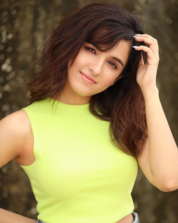 Shirley Setia