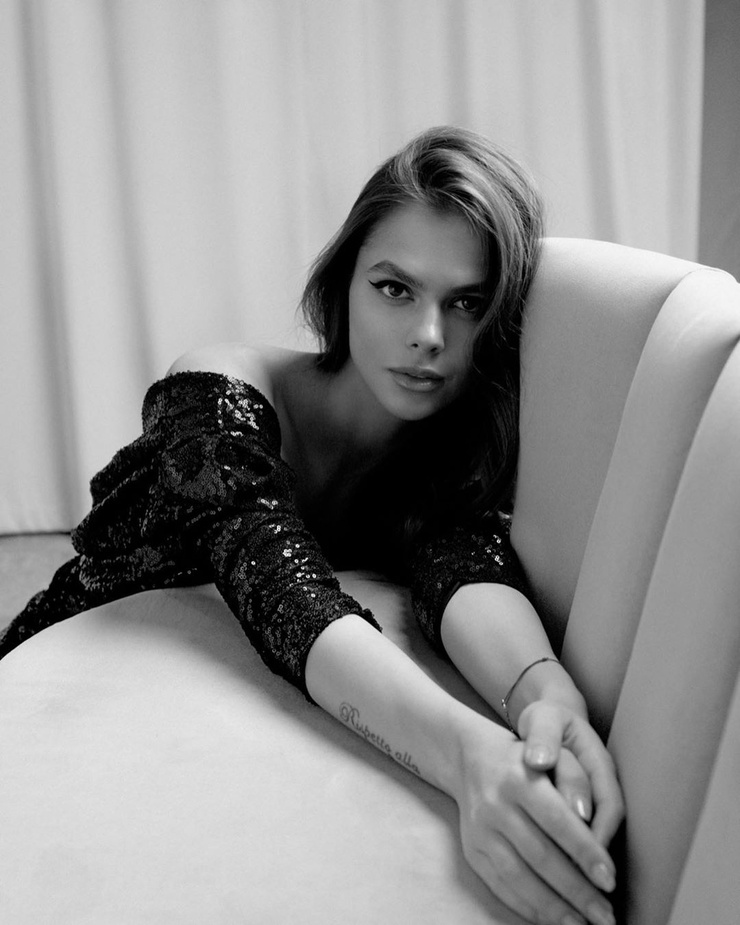 Viki Odintcova Viki Odintcova