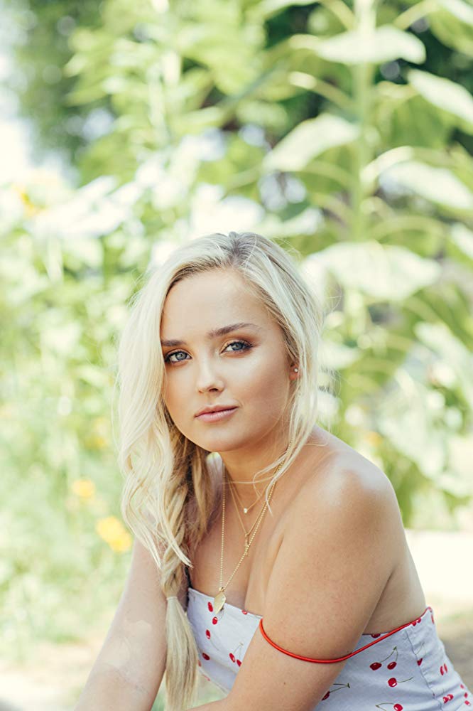 Picture of Mia Rose Frampton