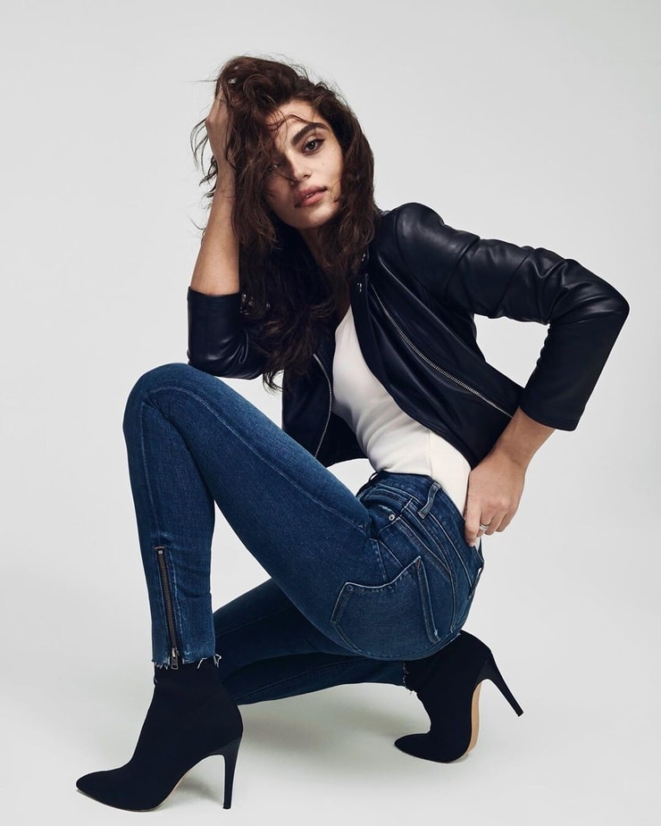 Rubina Dyan Rubina Dyan
