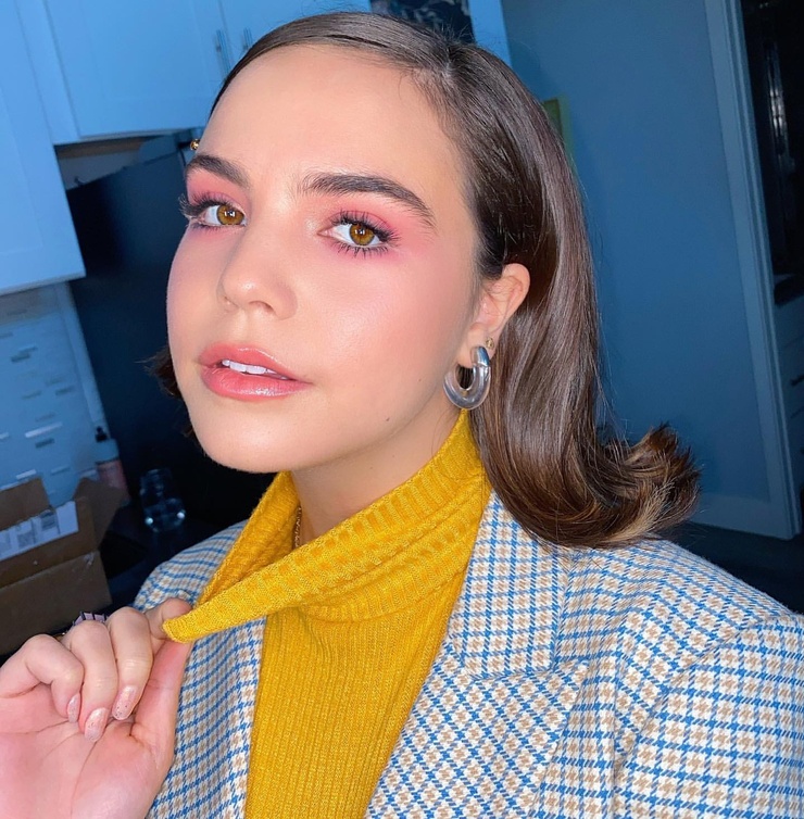 Bailee Madison