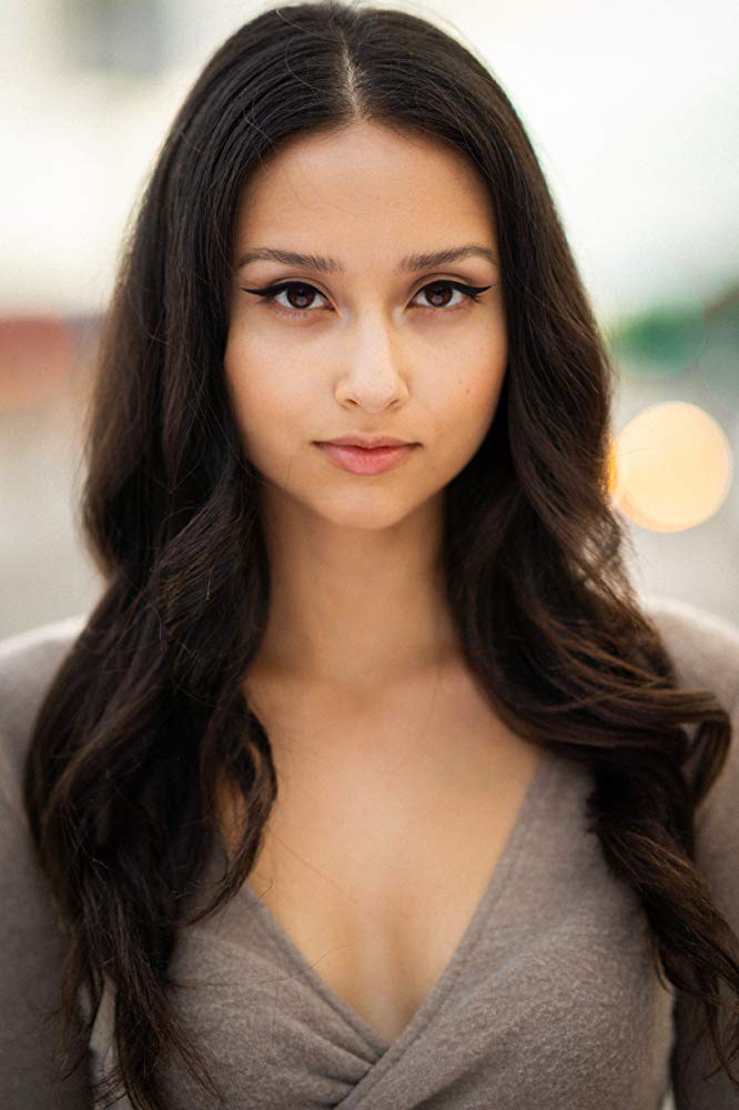 Lora Overton