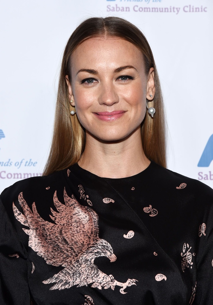 Yvonne Strahovski Yvonne Strahovski