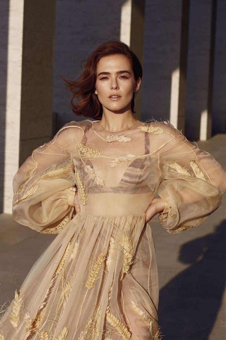 Zoey Deutch