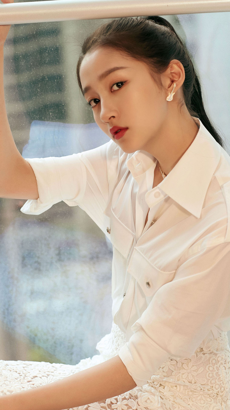 Xiaotong Guan