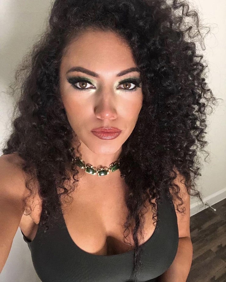 Vanessa Borne Vanessa Borne