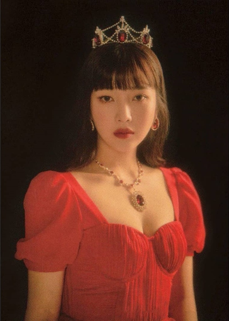Joy (Park Soo Young)
