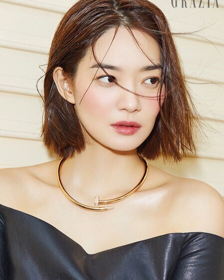 Min-a Shin Min-a Shin