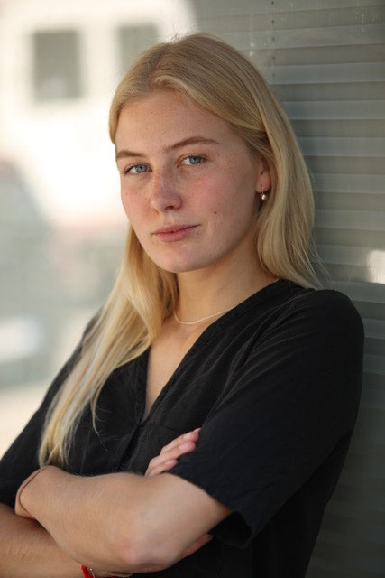 Elena Schiller
