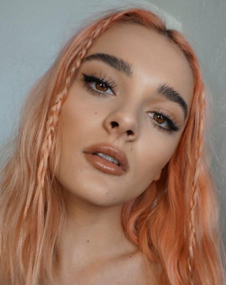 Charlotte Lawrence