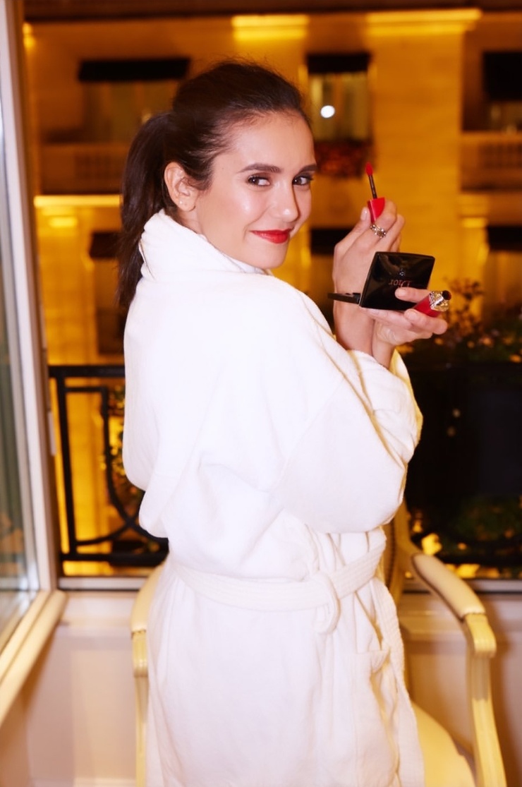 Nina Dobrev