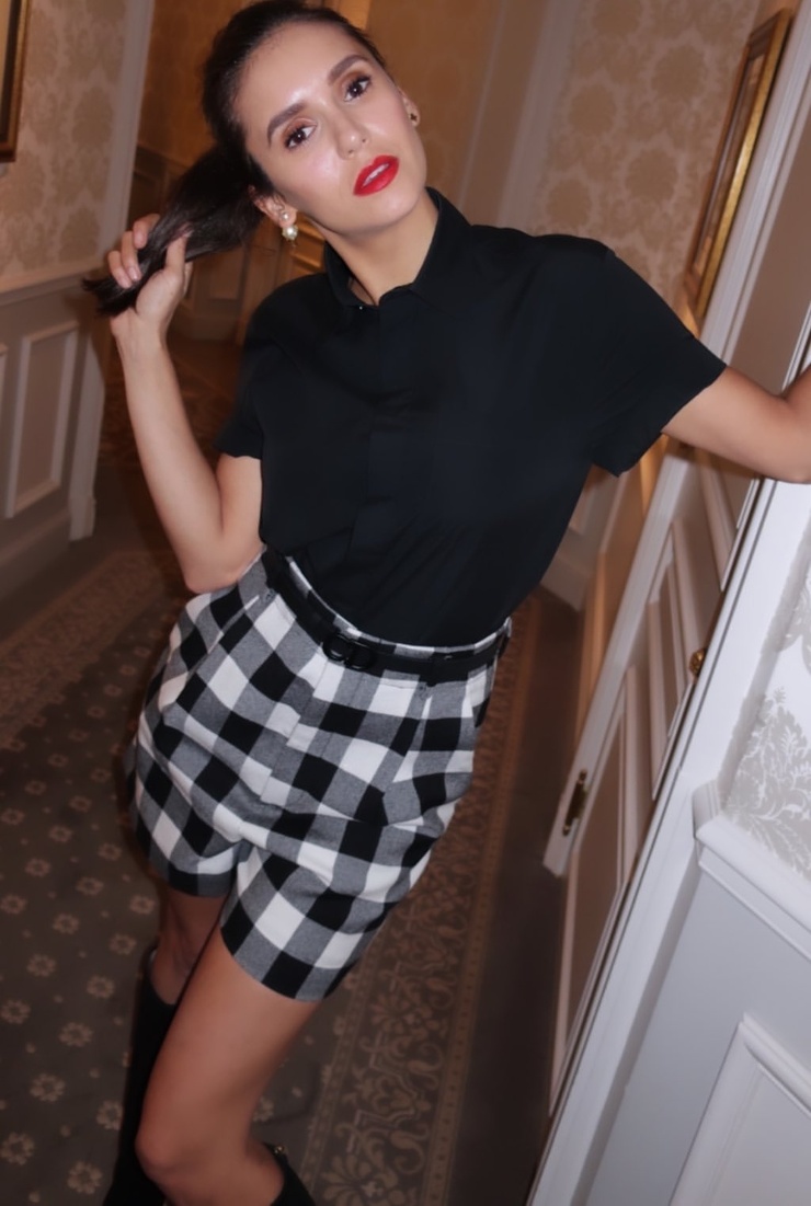 Nina Dobrev Nina Dobrev