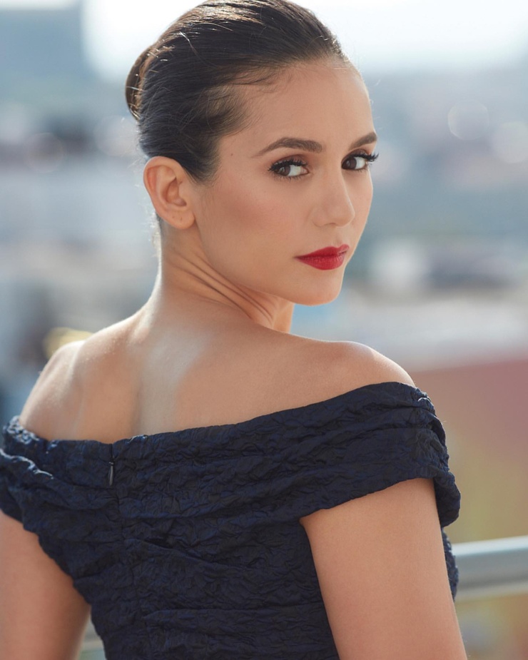 Nina Dobrev Nina Dobrev