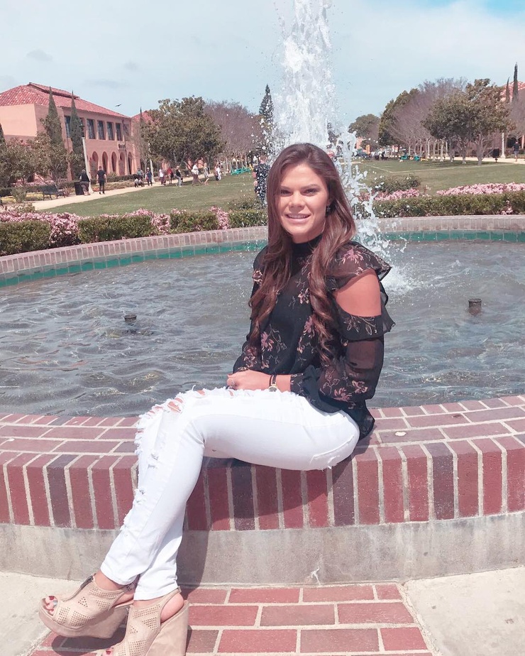 Image of Lauren Mueller